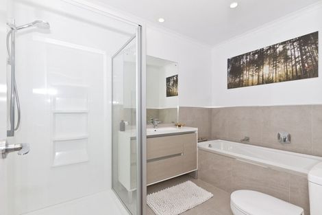 Photo of property in 3 Couldrey Crescent, Red Beach, 0932