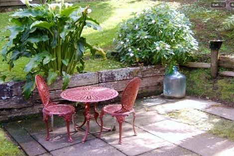 Photo of property in 2/59 Ayton Drive, Totara Vale, Auckland, 0629