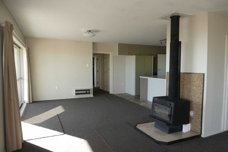 Photo of property in 1/98 Moncks Spur Road, Redcliffs, Christchurch, 8081