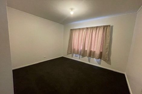 Photo of property in 1/21 Solveig Place, Randwick Park, Auckland, 2105