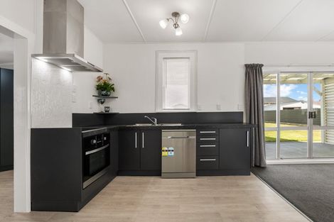 Photo of property in 429 Waihi Road, Normanby, Hawera, 4614