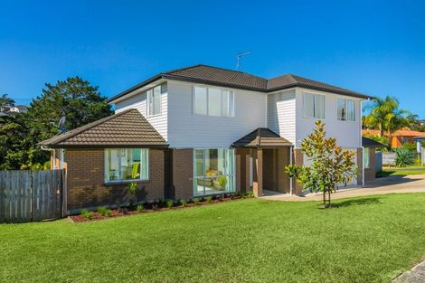 Photo of property in 35 Aberley Road, Schnapper Rock, Auckland, 0632