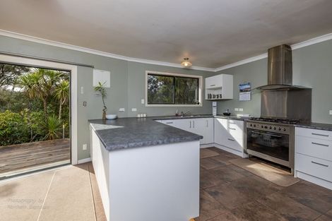 Photo of property in 99 Yorke Road, Haruru, 0204