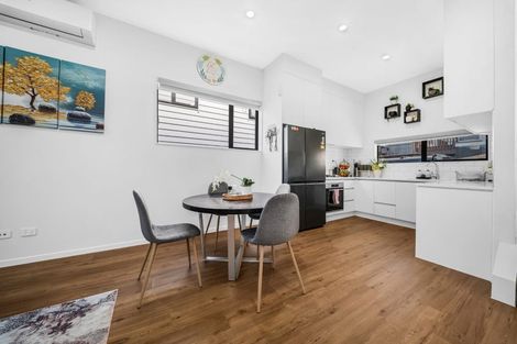Photo of property in 58b Spinella Drive, Bayview, Auckland, 0629