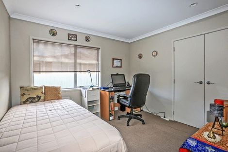 Photo of property in 302b Lumsden Road, Akina, Hastings, 4122