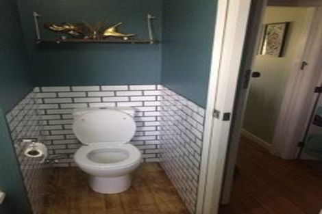 Photo of property in 1/16 Lancaster Road, Beach Haven, Auckland, 0626