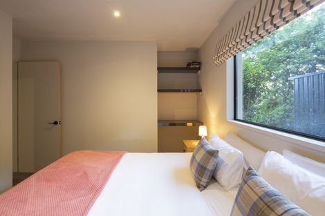 Photo of property in 20 Dart Place, Fernhill, Queenstown, 9300