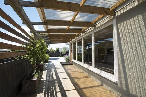 Photo of property in 4 Lynbert Road, Lynmore, Rotorua, 3010