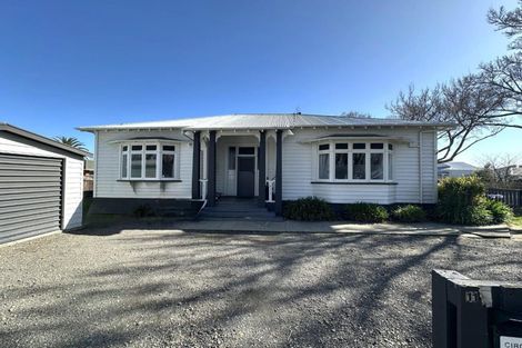 Photo of property in 11 Rolleston Street, Hokowhitu, Palmerston North, 4410