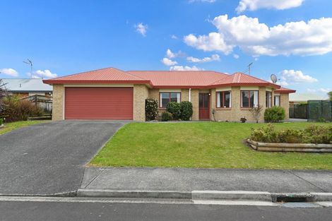 Photo of property in 42 Northmeadow Drive, Rototuna, Hamilton, 3210