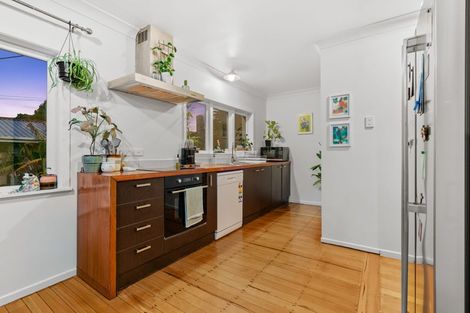 Photo of property in 2/57 Mahia Road, Manurewa, Auckland, 2102