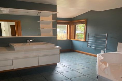 Photo of property in 35 Beckford Road, Saint Martins, Christchurch, 8022