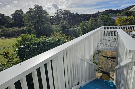 Photo of property in 4 Riverview Road, Cooks Beach, Whitianga, 3591