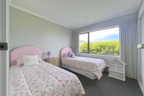 Photo of property in 71 John Burke Drive, Aotea, Porirua, 5024