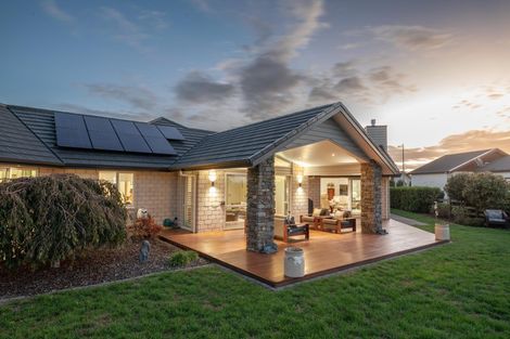 Photo of property in 32 Baxter Michael Crescent, Cambridge, 3434