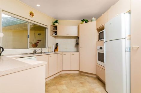 Photo of property in 19 Tainui Street, Torbay, Auckland, 0630