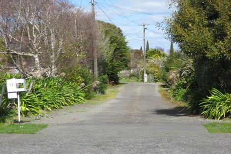 Photo of property in 15 Flower Street, Bulls, 4818