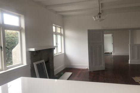 Photo of property in 28 Lloyd Avenue, Mount Albert, Auckland, 1025