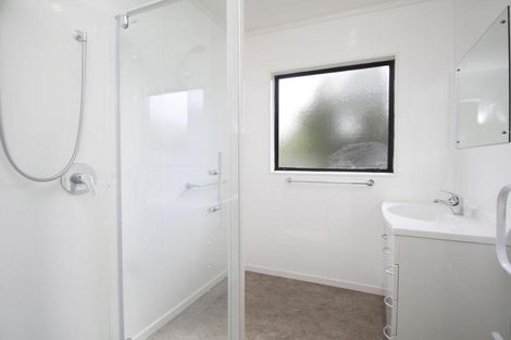Photo of property in 57b Kamara Road, Glen Eden, Auckland, 0602