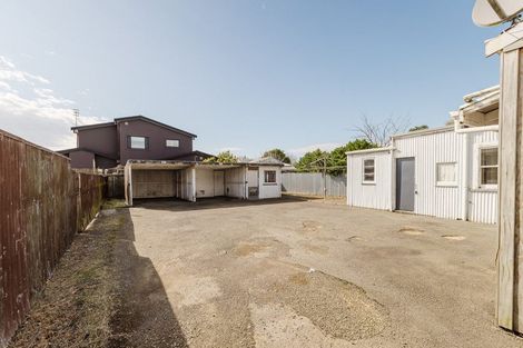 Photo of property in 23 Bourke Street, Palmerston North, 4410