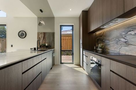 Photo of property in 1/61 Eely Point Road, Wanaka, 9305