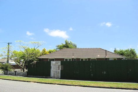 Photo of property in 1 Penwood Street, Russley, Christchurch, 8042