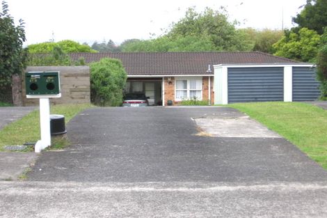 Photo of property in 1/57 Manhattan Heights, Glendene, Auckland, 0602