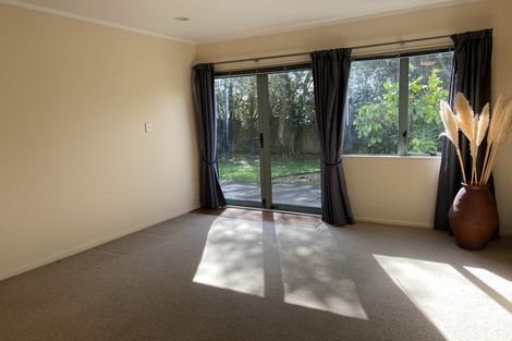 Photo of property in 17 Kona Crescent, Henderson, Auckland, 0610