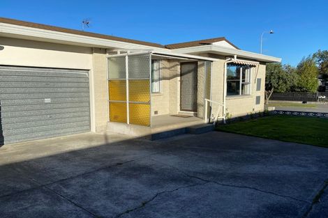 Photo of property in 20 Chipping Lane, Redwood, Christchurch, 8051
