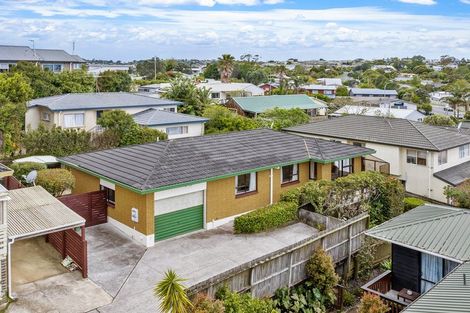 Photo of property in 3/41 Rawhiti Road, Manly, Whangaparaoa, 0930