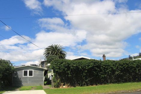 Photo of property in 1 Fyfe Road, Waihi Beach, 3611