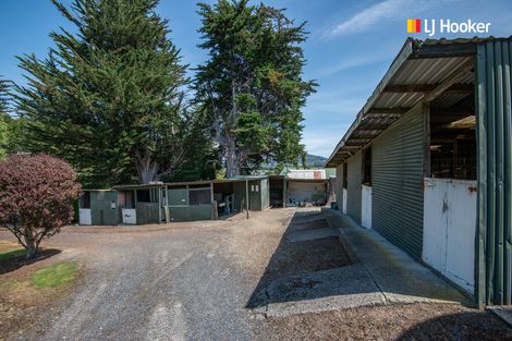 Photo of property in 4 Mcmeakin Road, Abbotsford, Dunedin, 9018