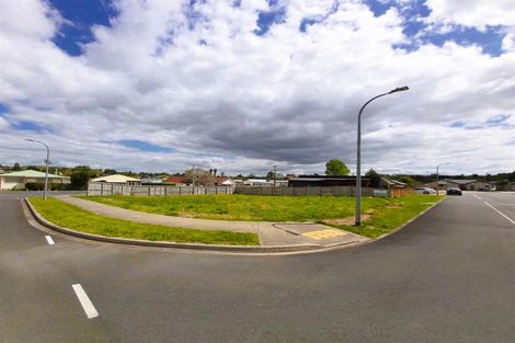 Photo of property in 1 Oranmore Crescent, Paeroa, 3600