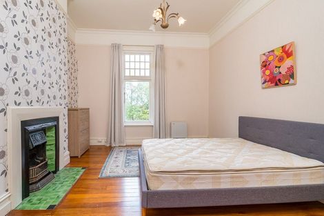 Photo of property in Claremont House, 24 Melrose Street, Roslyn, Dunedin, 9010