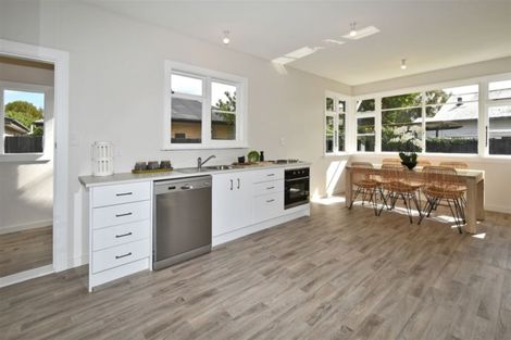 Photo of property in 219a Main North Road, Redwood, Christchurch, 8051