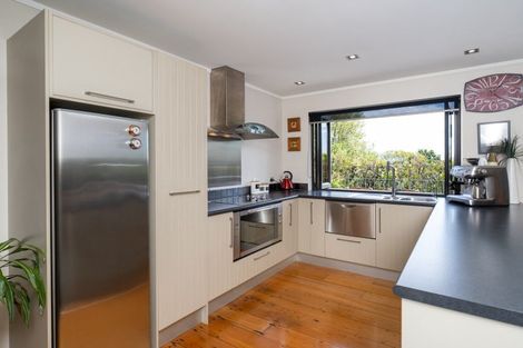 Photo of property in 5 Keith Sands Grove, Havelock North, 4130