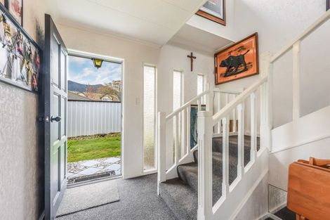 Photo of property in 14a Huia Street, Waikawa, Picton, 7220
