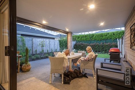 Photo of property in 17 Pitoitoi Drive, Riverhead, 0820