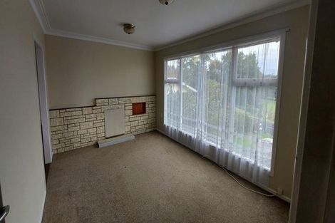 Photo of property in 26 Ray Small Drive, Papakura, 2110