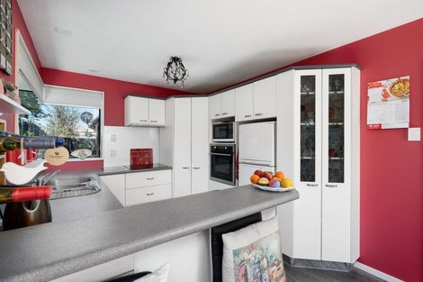 Photo of property in 8 Lordship Place, Templeton, Christchurch, 8042