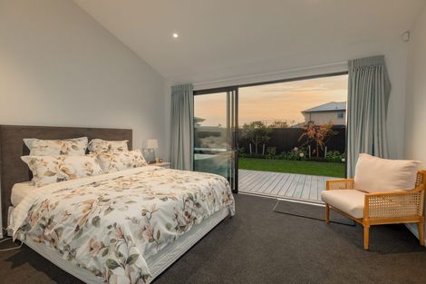 Photo of property in 36 Colwyn Street, Bryndwr, Christchurch, 8053