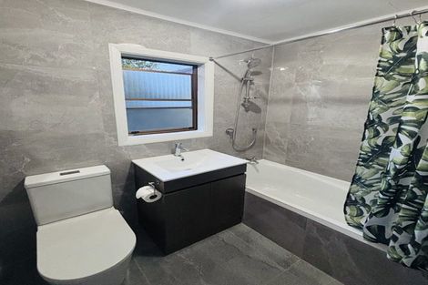 Photo of property in 6/4 Ashby Place, Pukekohe, 2120