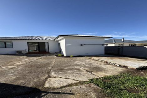Photo of property in 11 Dyson Street, Strathern, Invercargill, 9812