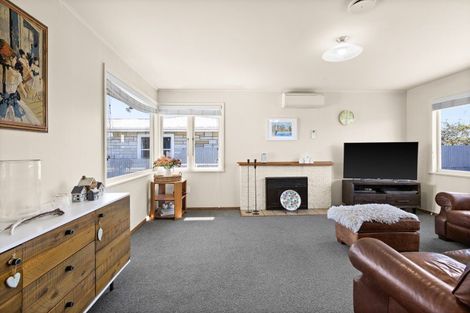 Photo of property in 16 Hitchings Avenue, Onekawa, Napier, 4110