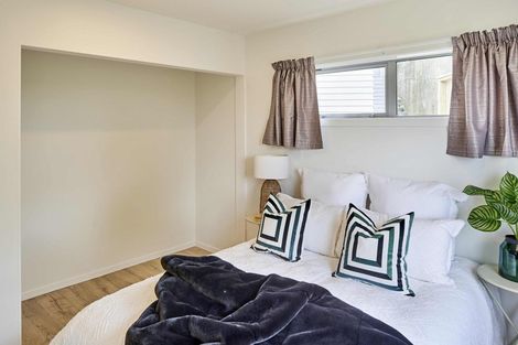 Photo of property in 11 Alexandra Road, Roseneath, Wellington, 6021