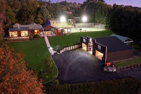 Photo of property in 77 Awanui Rise, Papakura, 2582