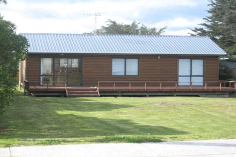 Photo of property in 72 Rua Avenue, Waitarere Beach, Levin, 5510