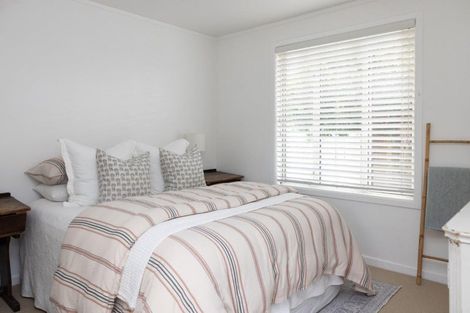 Photo of property in 32 Te Aute Road, Havelock North, 4130