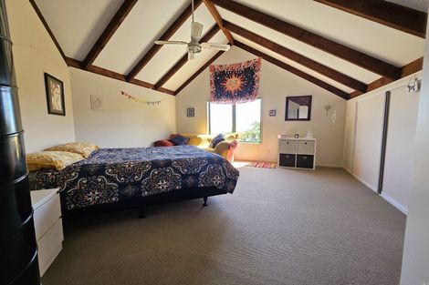 Photo of property in 19 Loris Place, Karoro, Greymouth, 7805