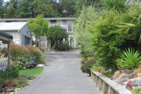 Photo of property in 1/92 Saddleback Rise, Murrays Bay, Auckland, 0630